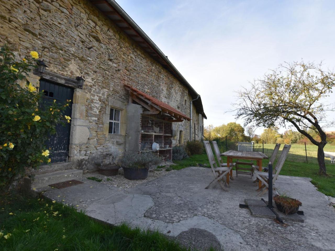 Spacious Holiday Home Near The Forest Barricourt Exterior foto